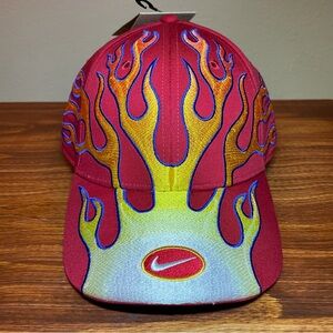 Nike Club Cap Structured OG Flame Gym Red Adjustable Hat HV6642-687 Size M/L NEW